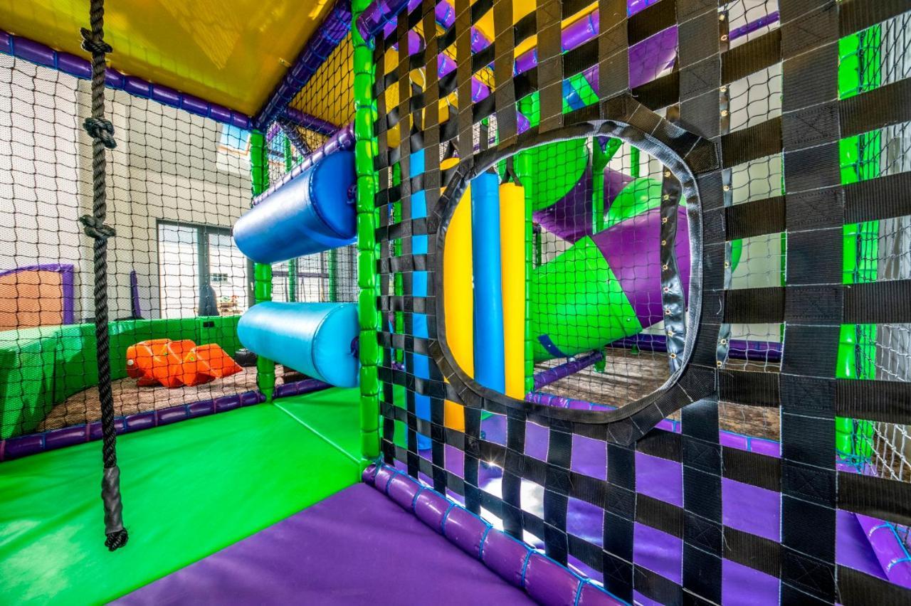 Villa Cuvee Egerszalok Luaran gambar